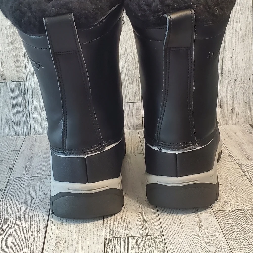 BEARPAW Kelly Boots Black Leather Fur Lined Girls Youth Size 4 Waterproof NWOT‎